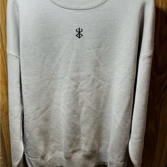 Graphic Beige Sweater - Picture 2 of 7